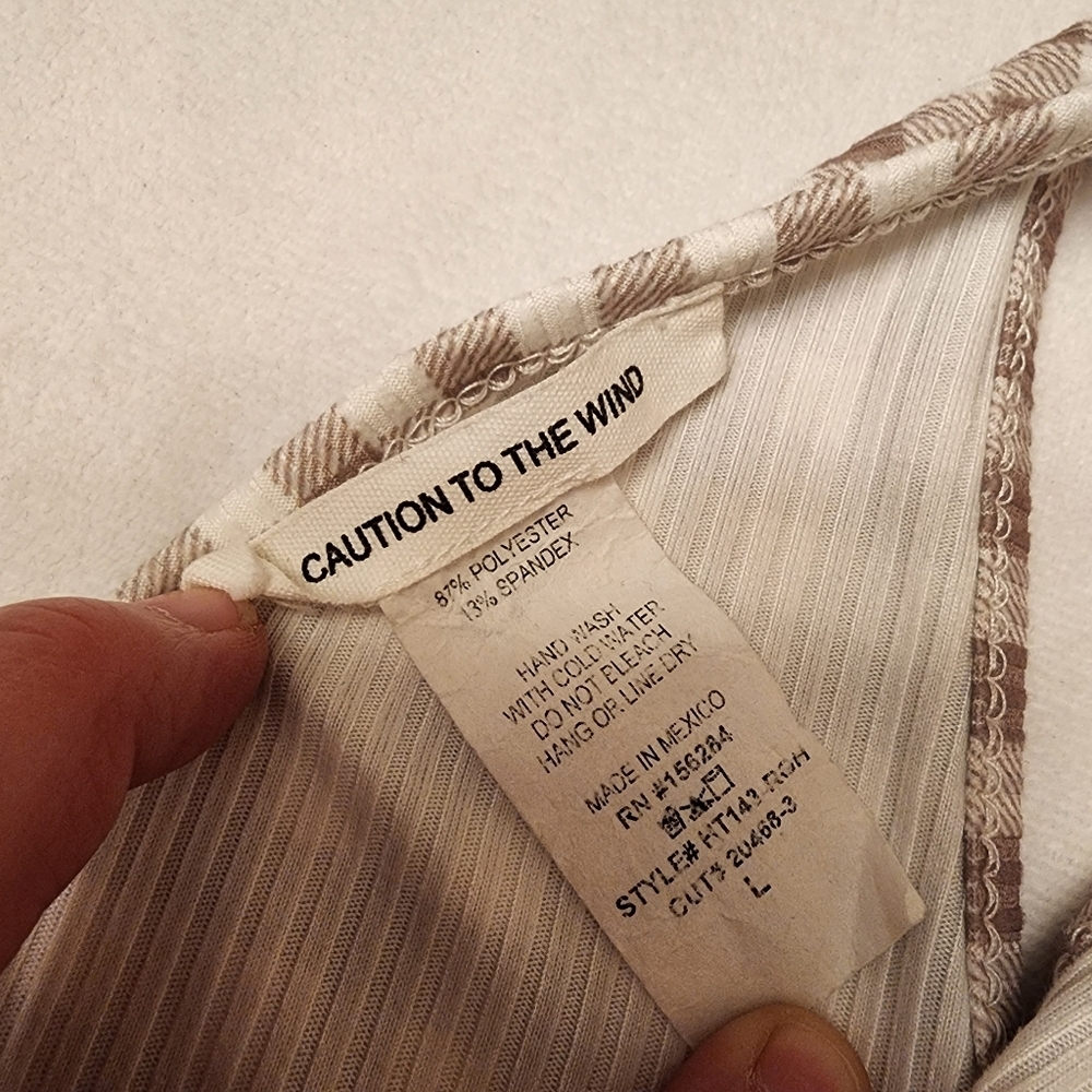 Gingham Pattern V-neck Crop Tank Top Fitted Size L - Picture 8 of 8